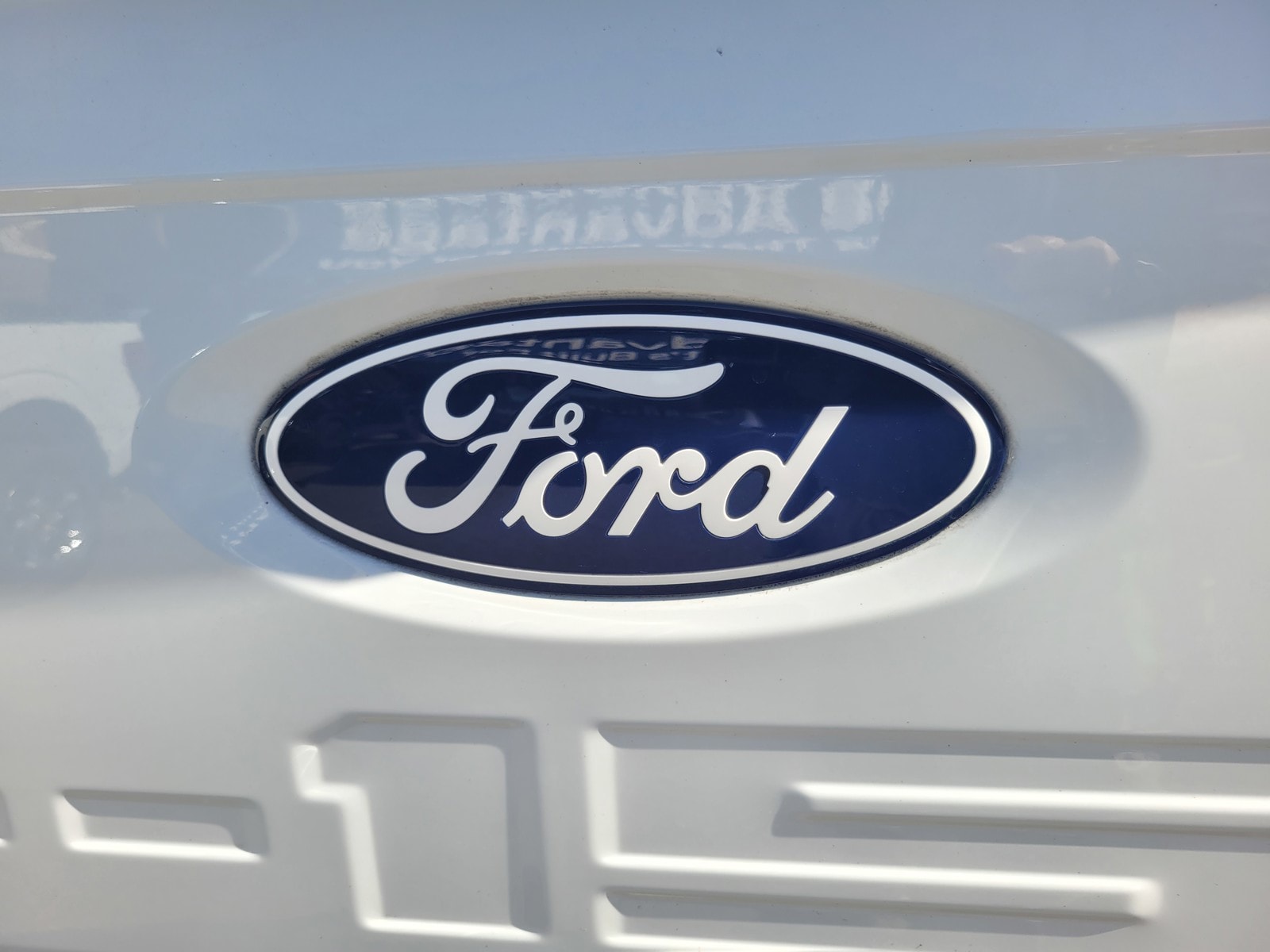 2025 Ford F-150 XLT photo 6
