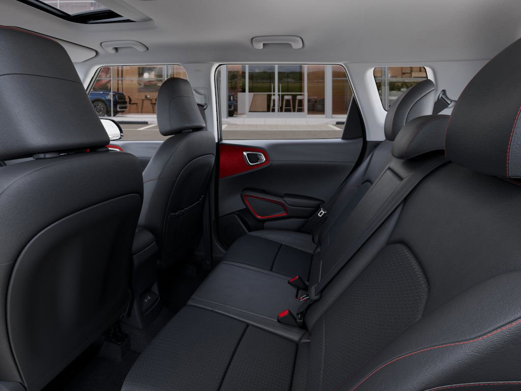 2025 Kia Soul GT-Line - Photo 18
