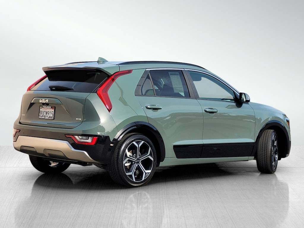 Certified 2025 Kia Niro SX Touring SUV