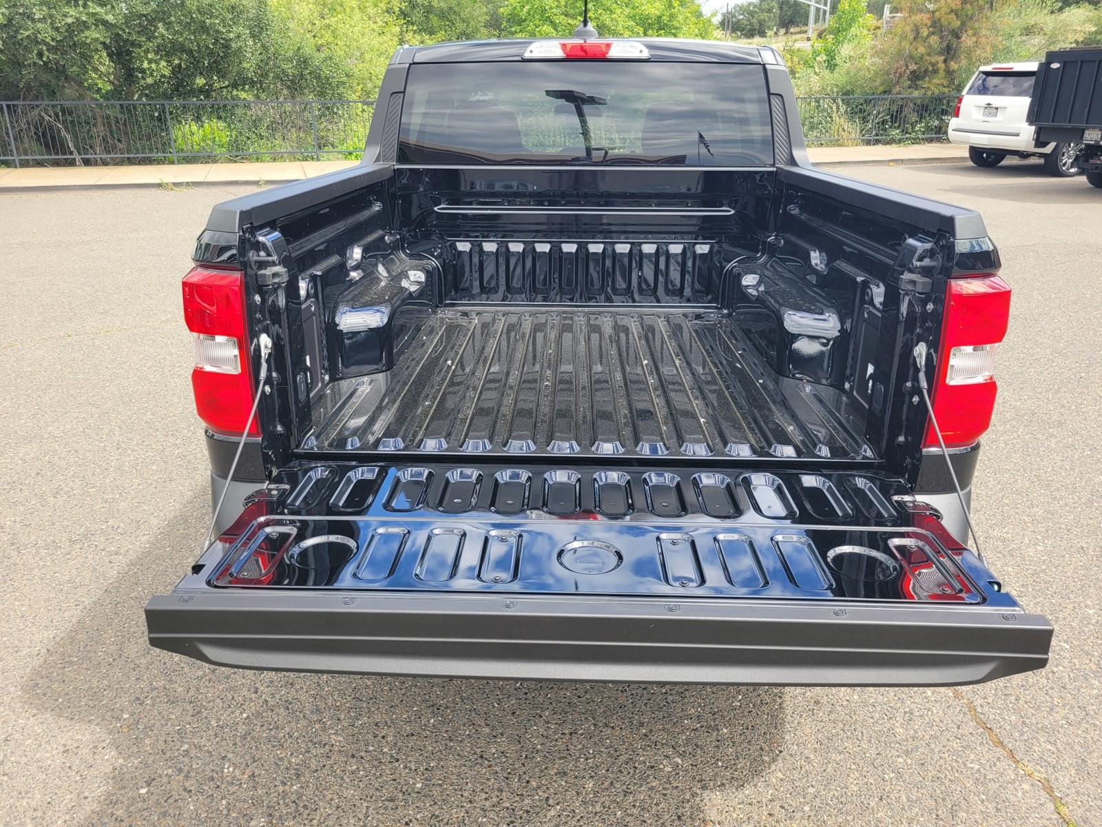 2026 Ford Maverick XL photo 3