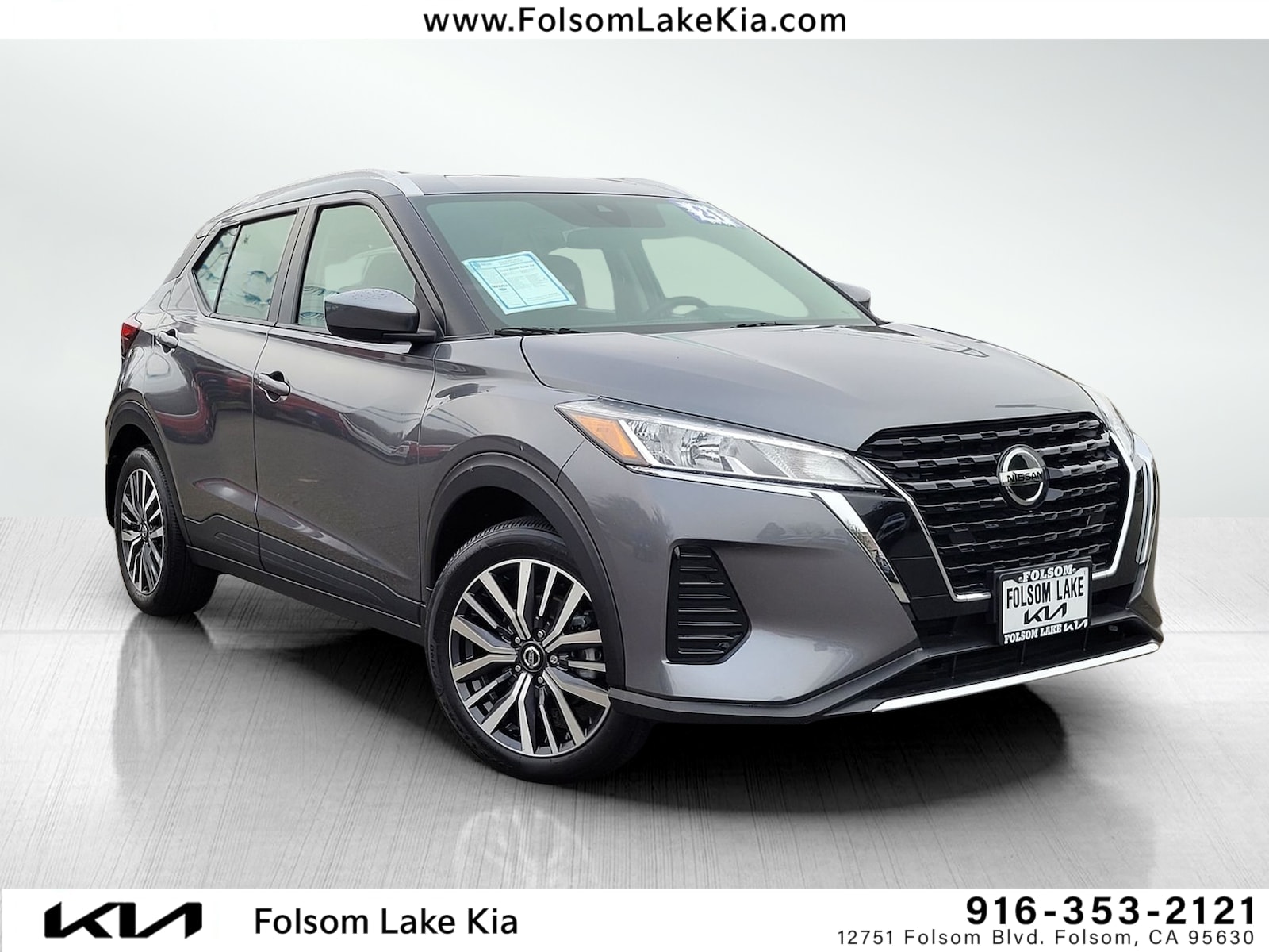 2021 Nissan Kicks SV's photo