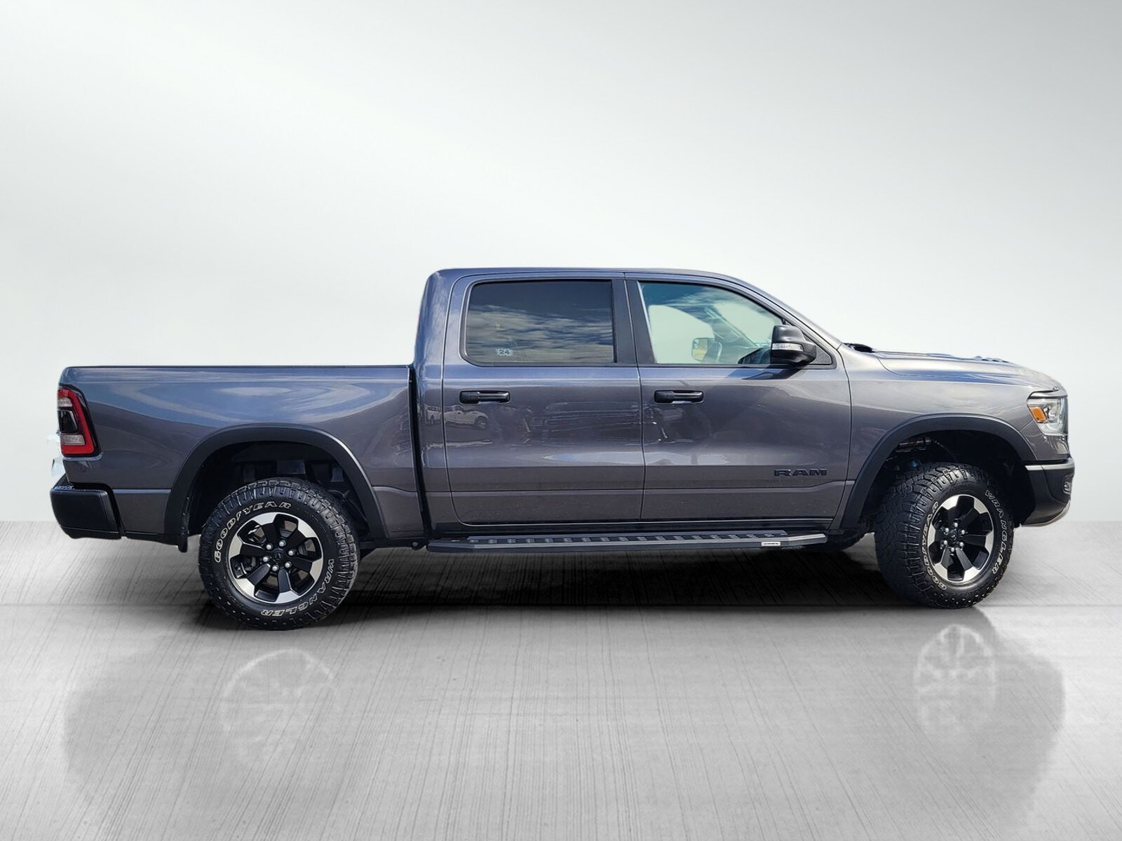 2022 Ram 1500 Rebel photo 3