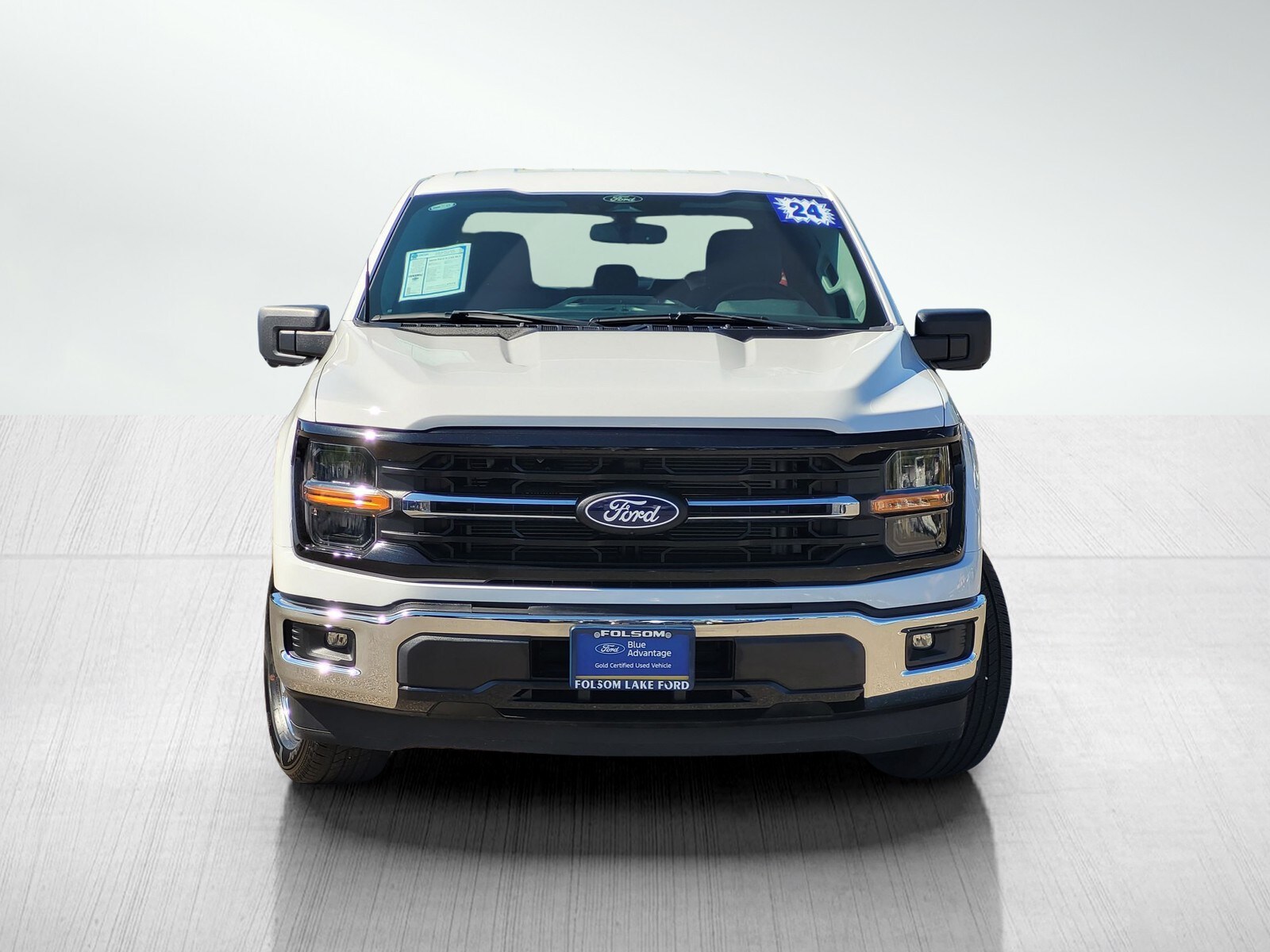2024 Ford F-150 XLT photo 2