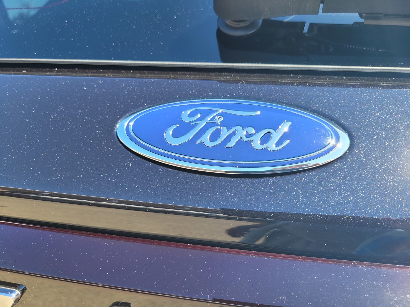 2026 Ford Explorer Active w/200A Pkg photo 6