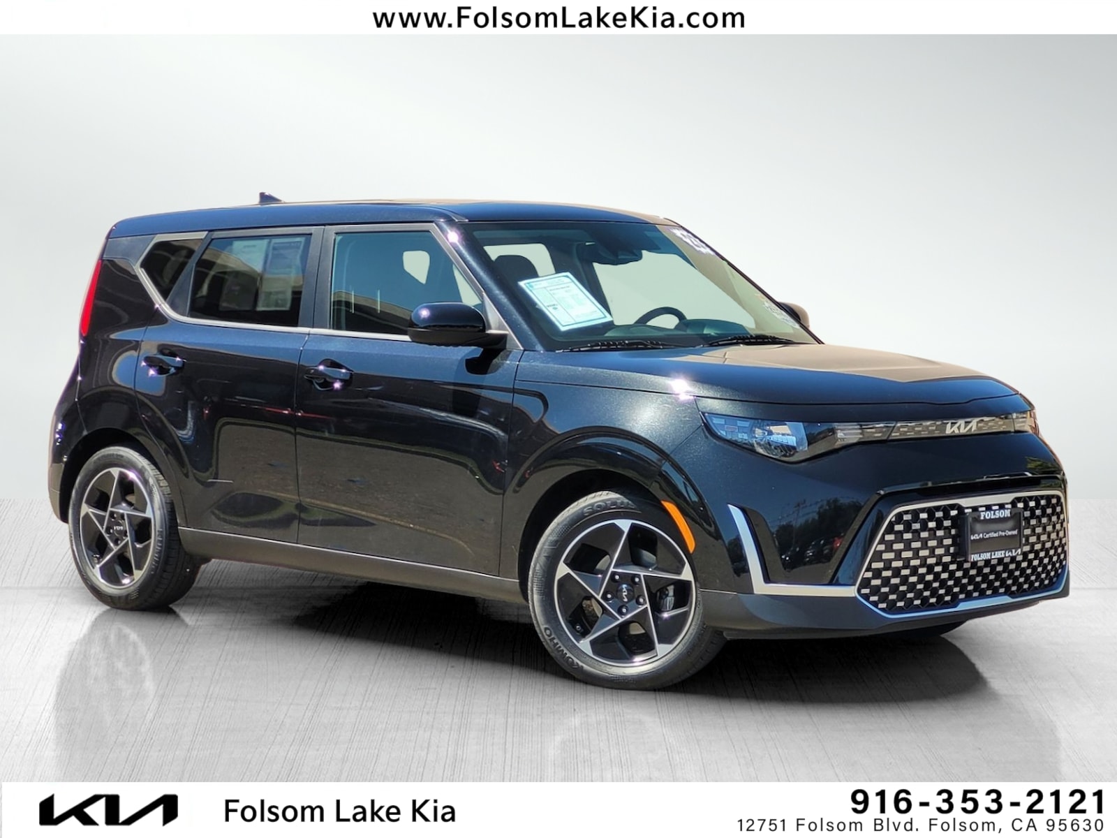 2023 Kia Soul 2.0L EX 6 IVT's photo