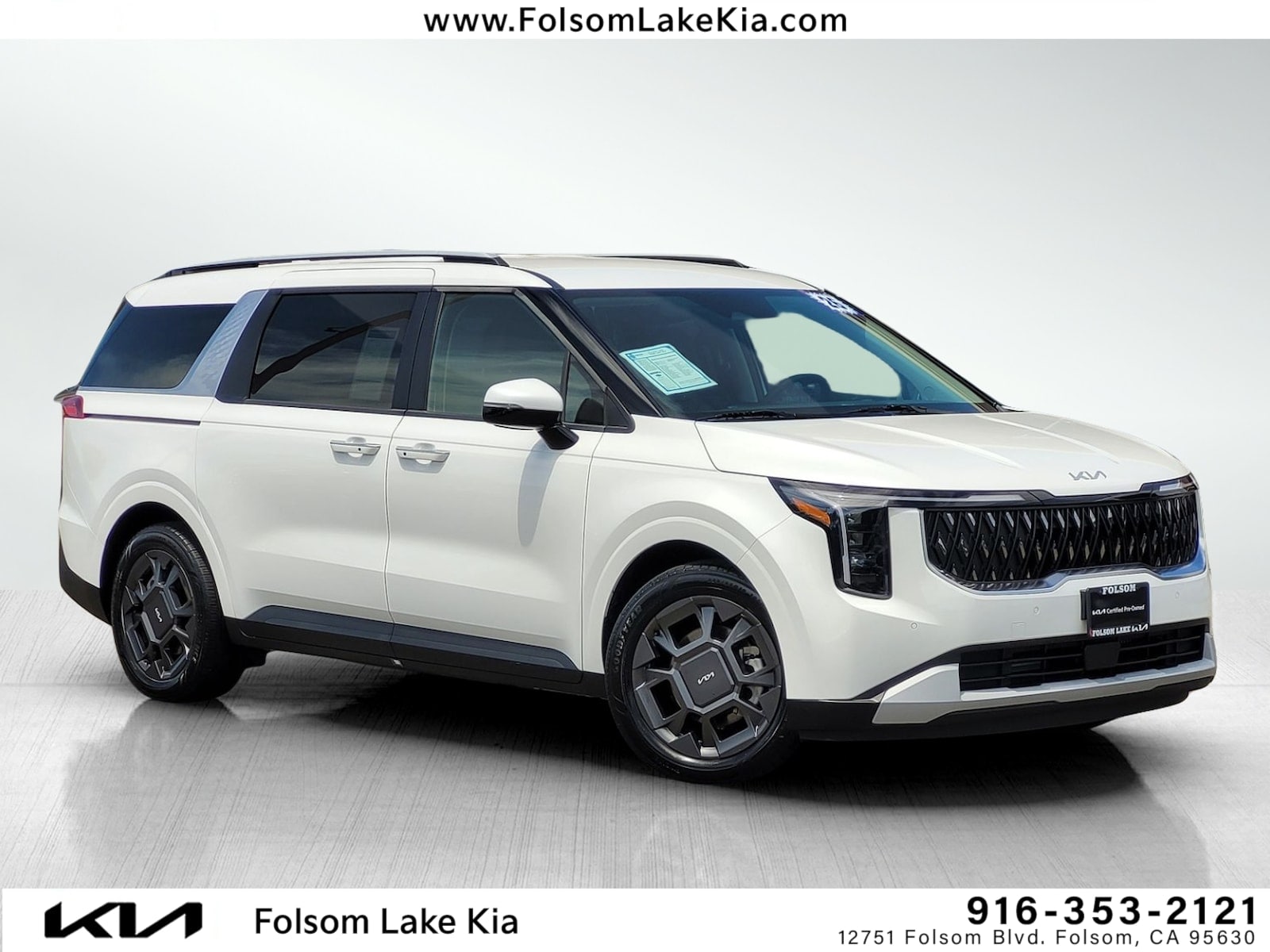 2026 Kia Sedona EX HEV's photo