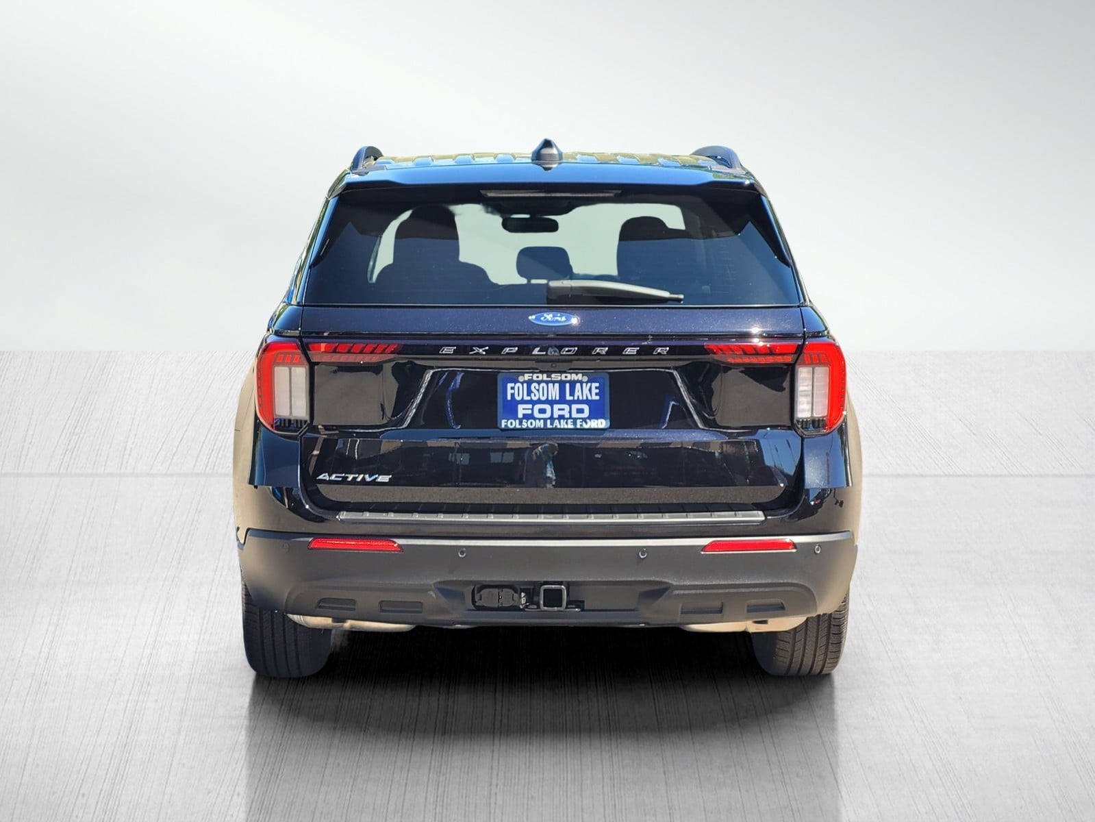 2026 Ford Explorer Active w/200A Pkg photo 4