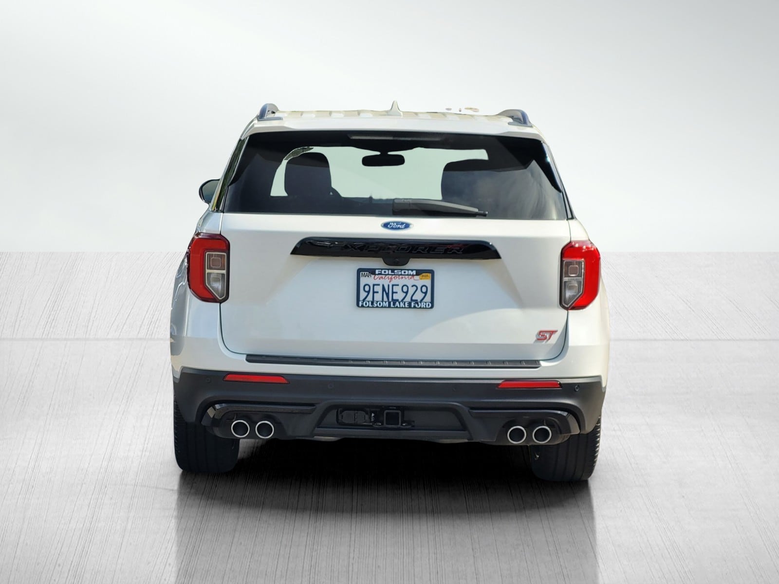 2023 Ford Explorer ST photo 4