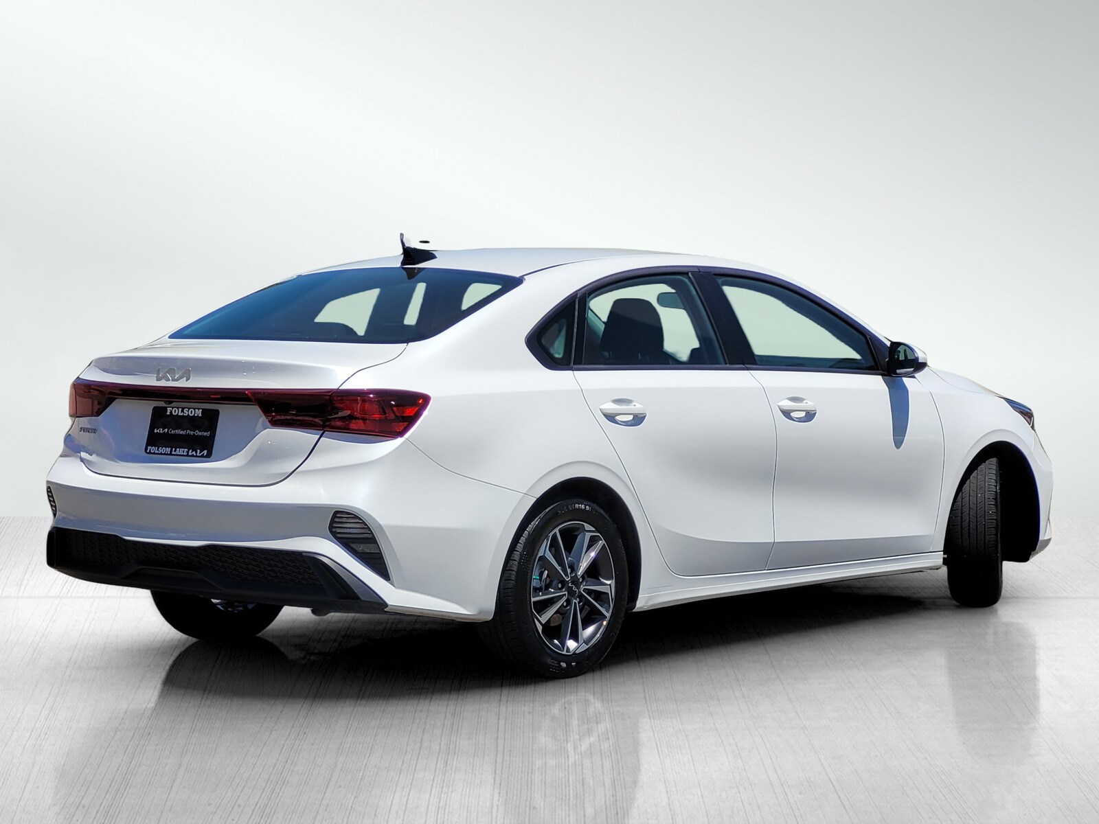 2023 Kia Forte LXS photo 4