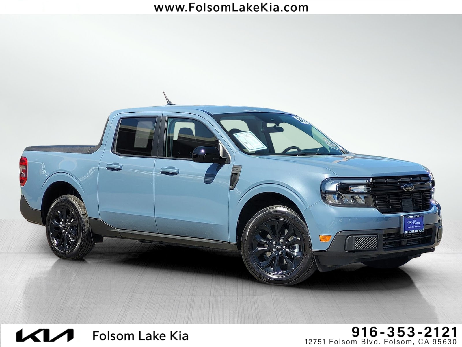 2024 Ford Maverick LARIAT photo 1