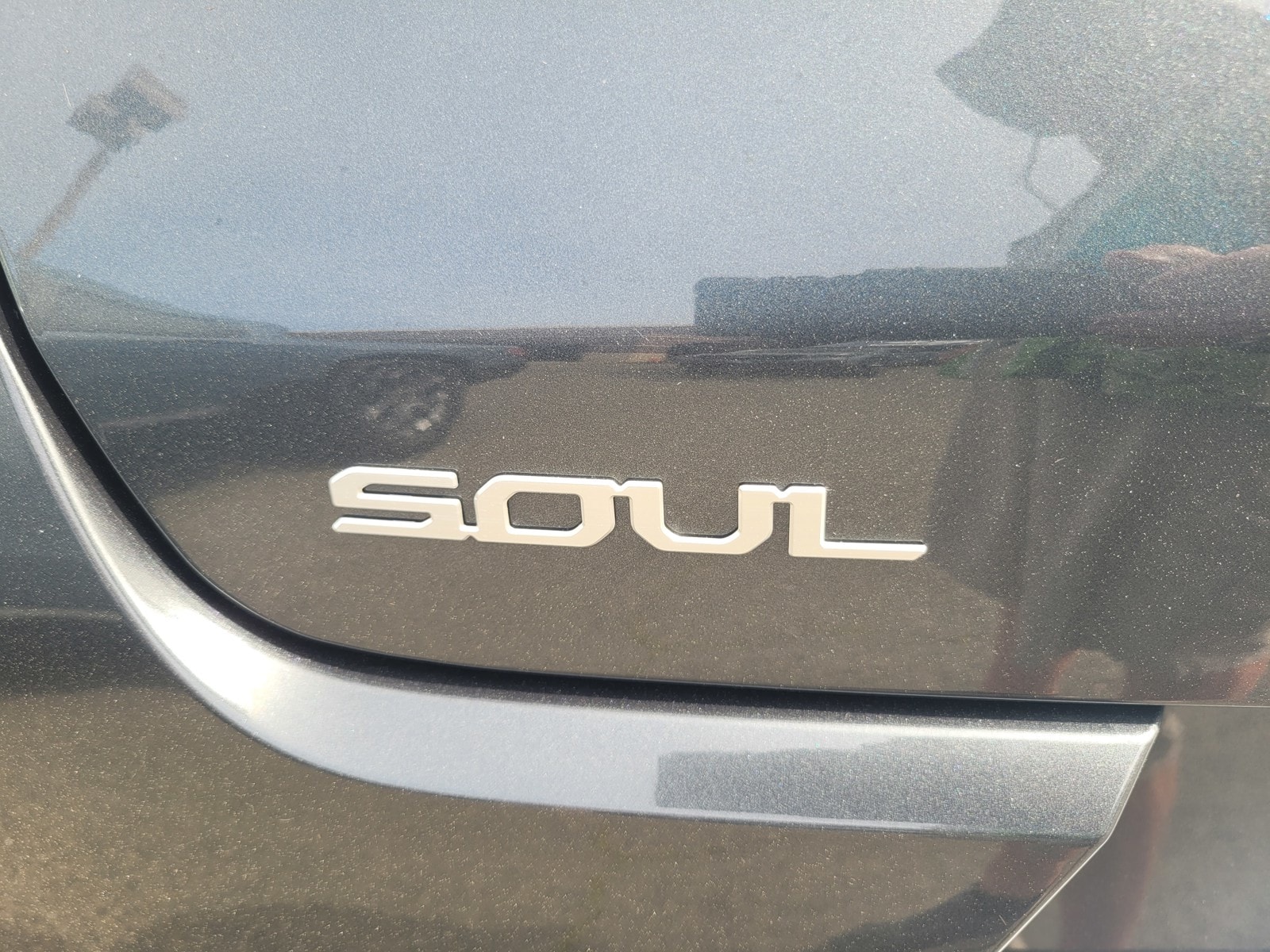 2025 Kia Soul LX photo 6