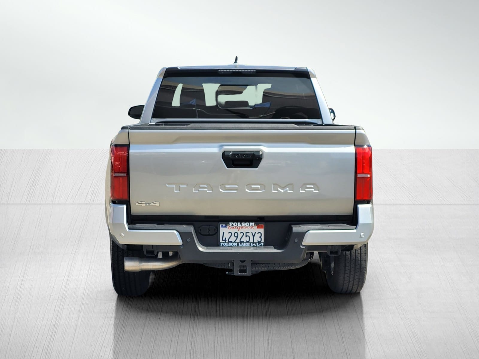 2024 Toyota Tacoma SR5 photo 4