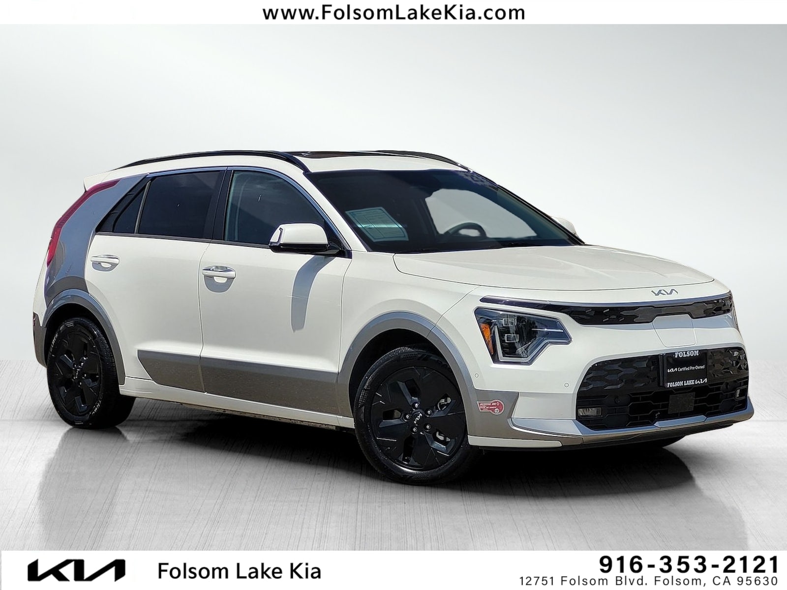 2023 Kia Niro Wave EV's photo