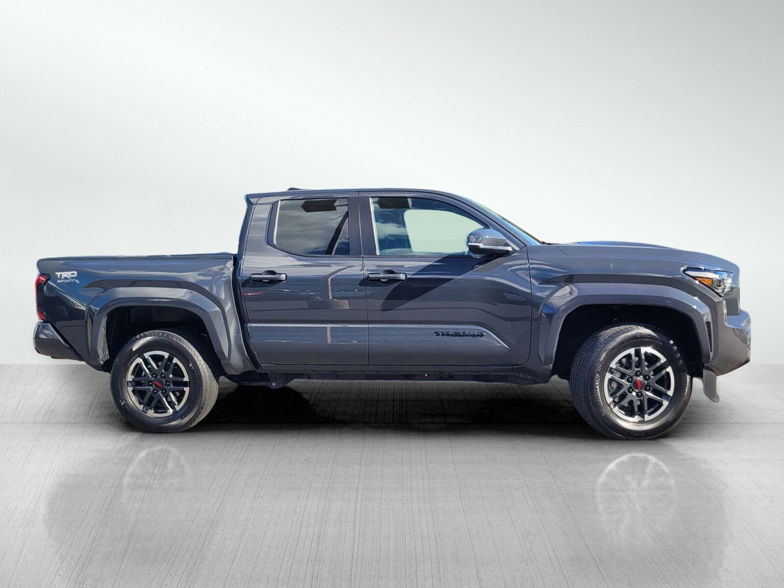 2024 Toyota Tacoma TRD Sport photo 3