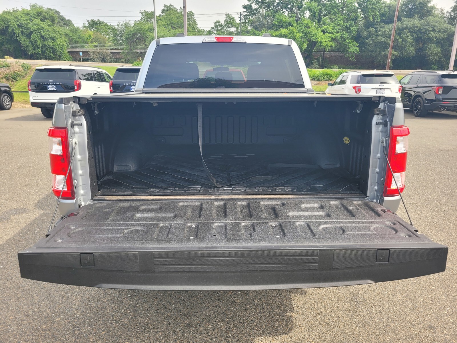 2023 Ford F-150 XL photo 3