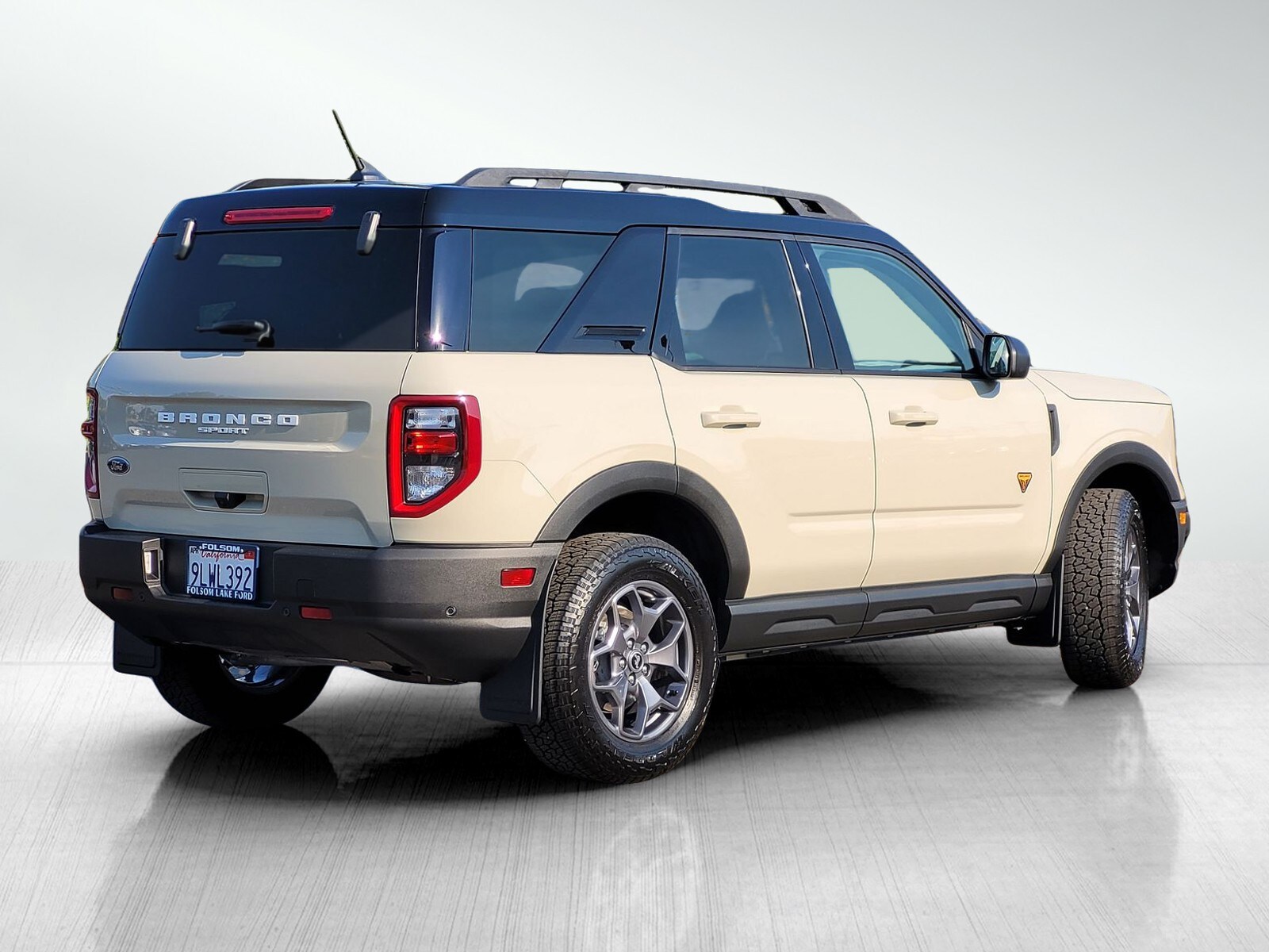 2024 Ford Bronco Sport Badlands photo 2