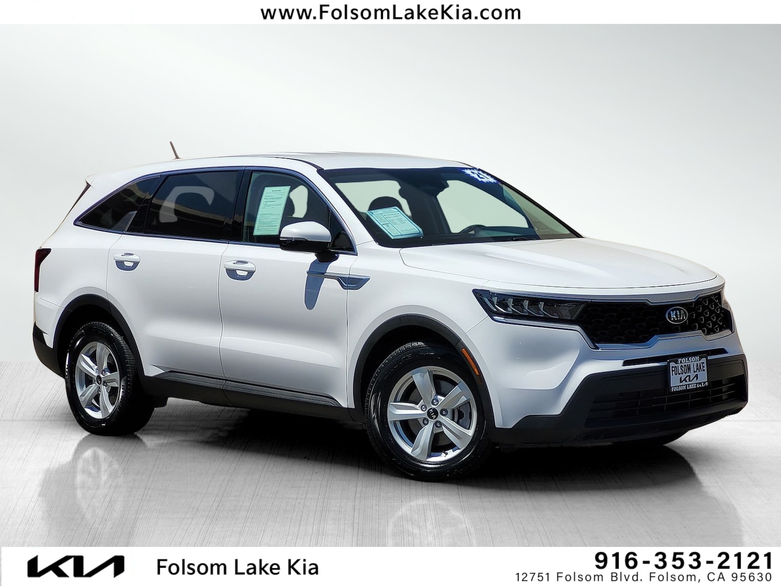 2021 Kia Sorento LX AT's photo