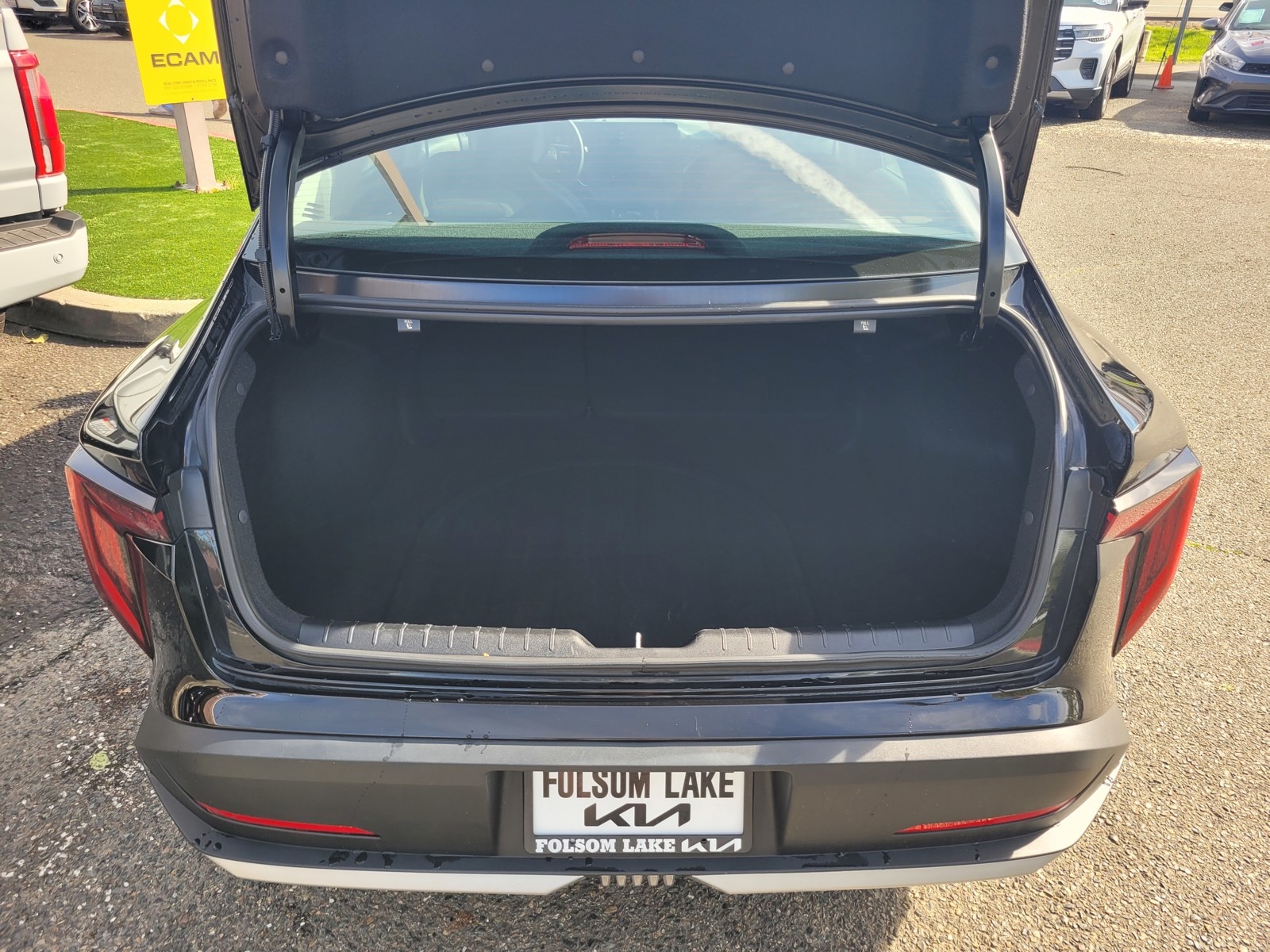 2025 Kia K4 LXS photo 3