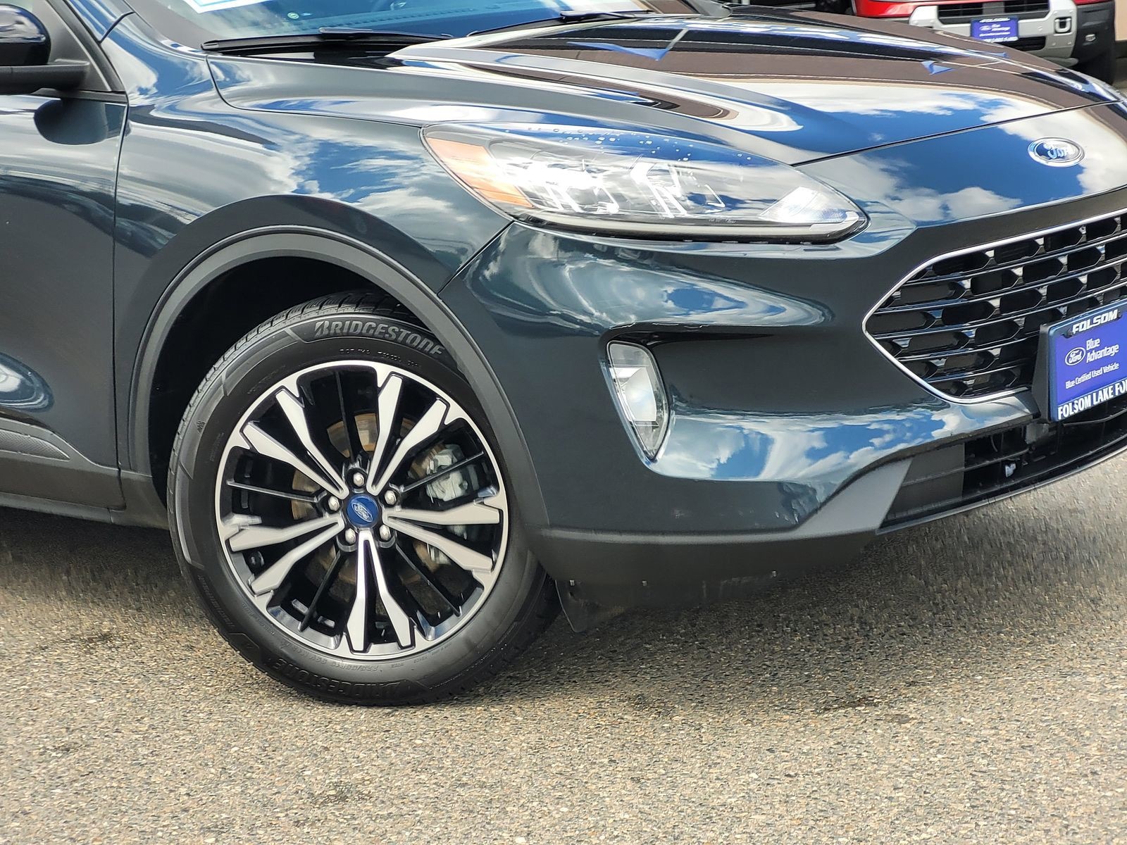 2022 Ford Escape SEL photo 5