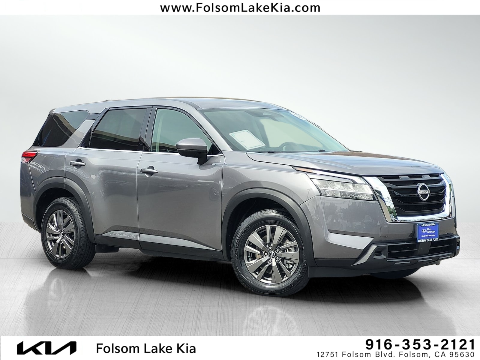 2022 Nissan Pathfinder S