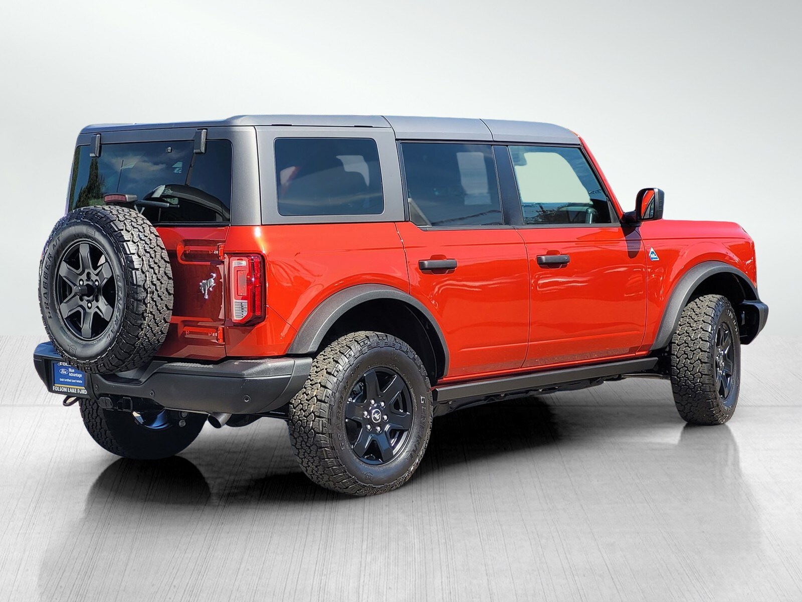 2024 Ford Bronco Black Diamond photo 4