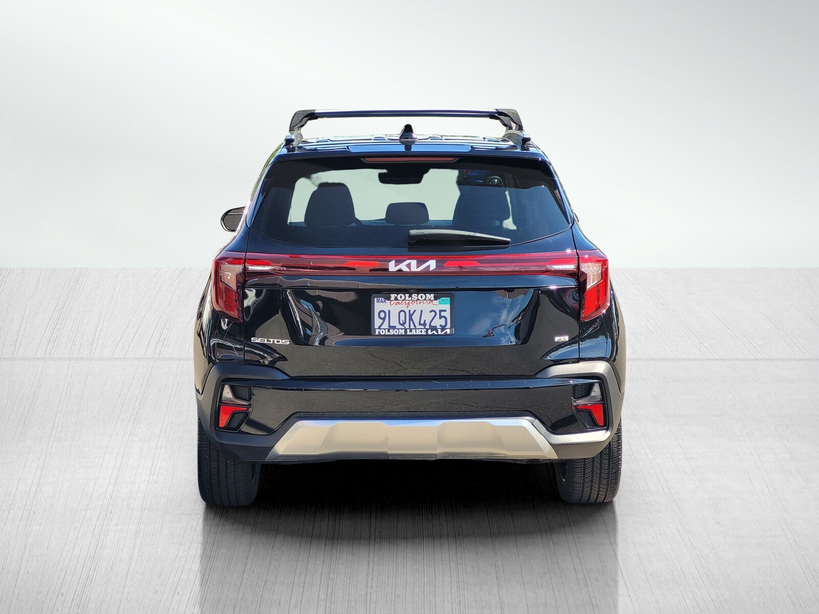 2024 Kia Seltos SX photo 4