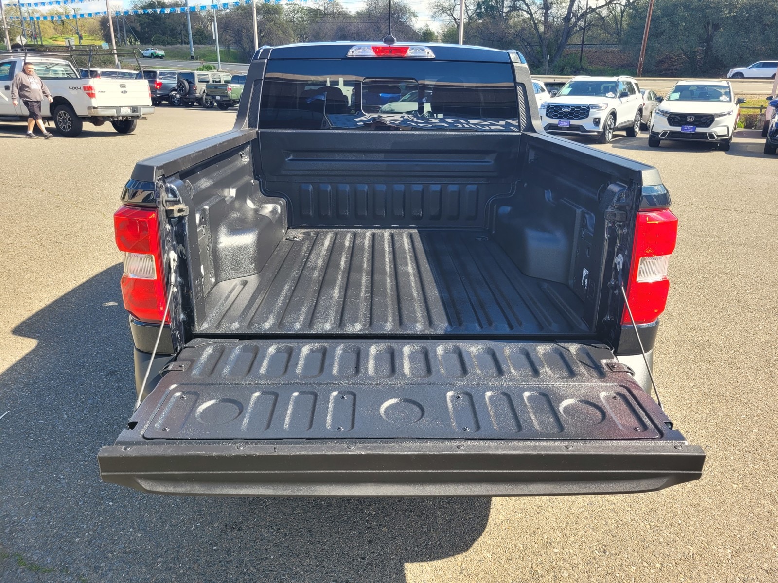 2022 Ford Maverick LARIAT photo 3