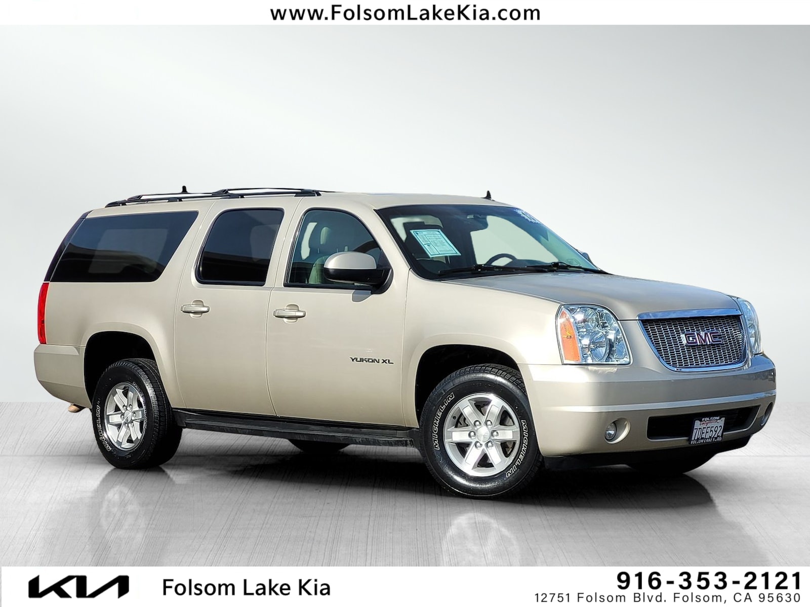2013 GMC Yukon XL SLE