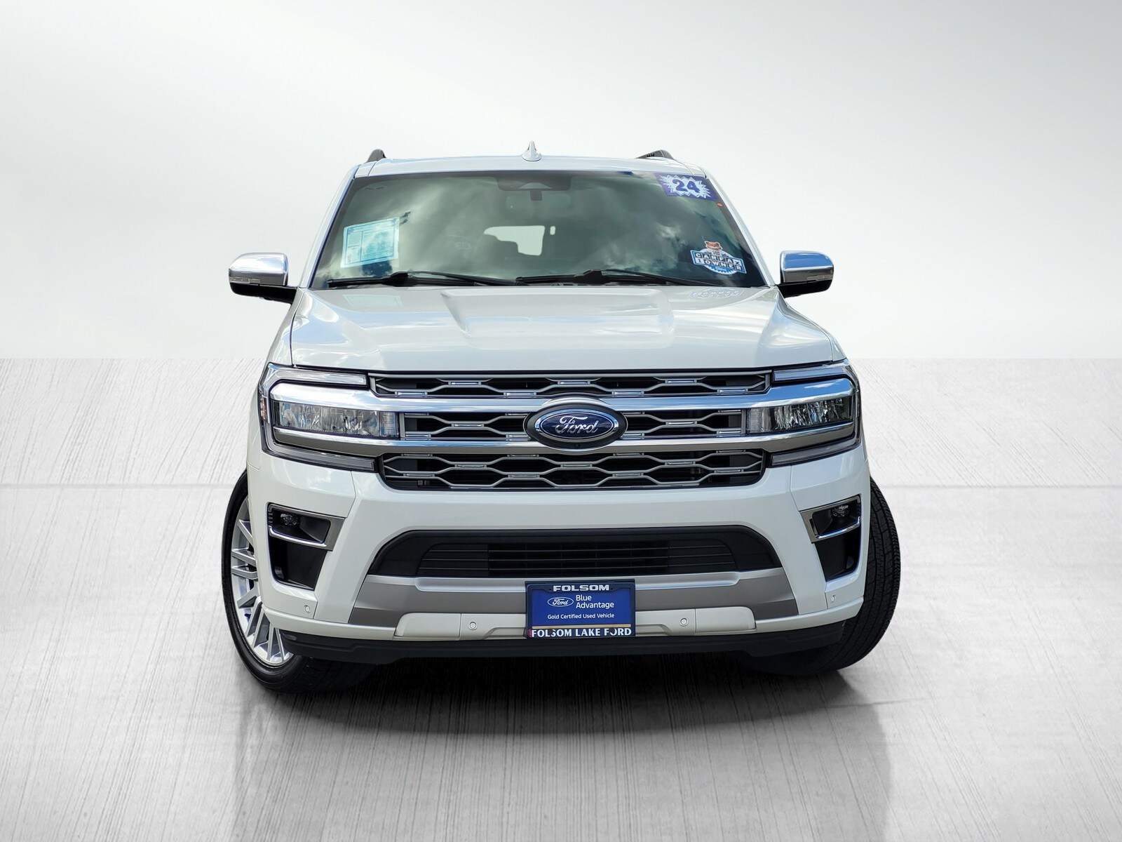 2024 Ford Expedition Platinum photo 2