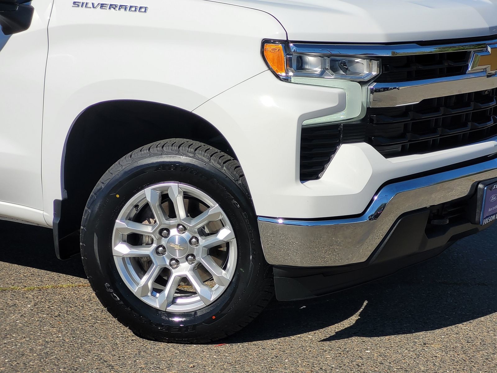 2022 Chevrolet Silverado 1500 LT photo 5
