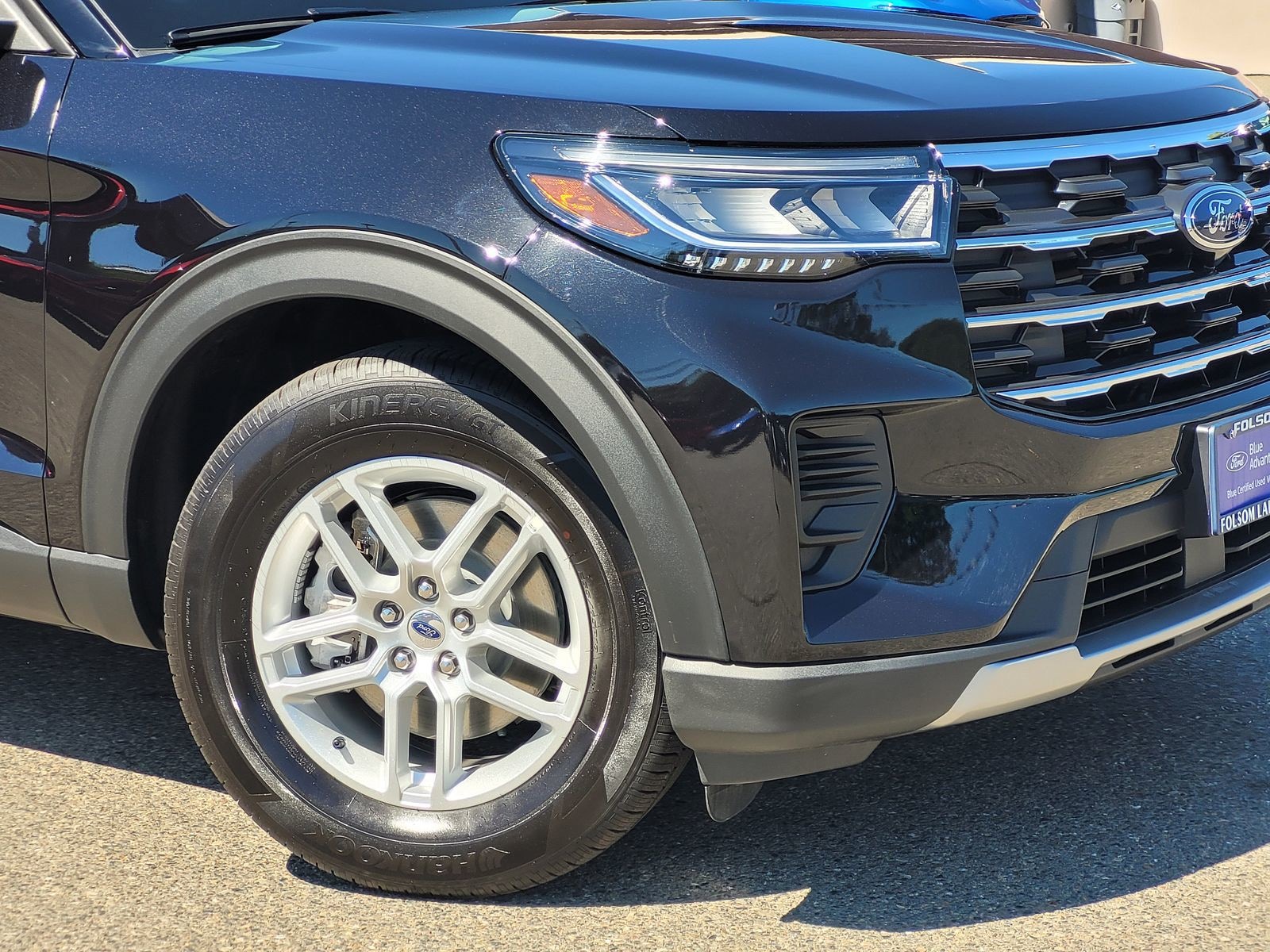 2026 Ford Explorer Active w/200A Pkg photo 5