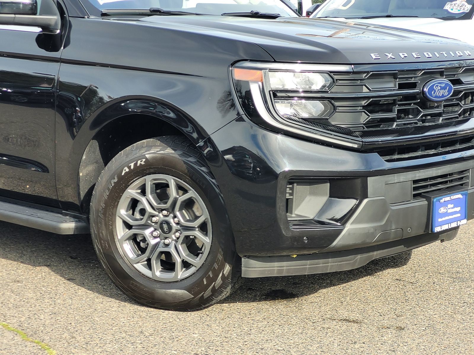 2025 Ford Expedition Active photo 5