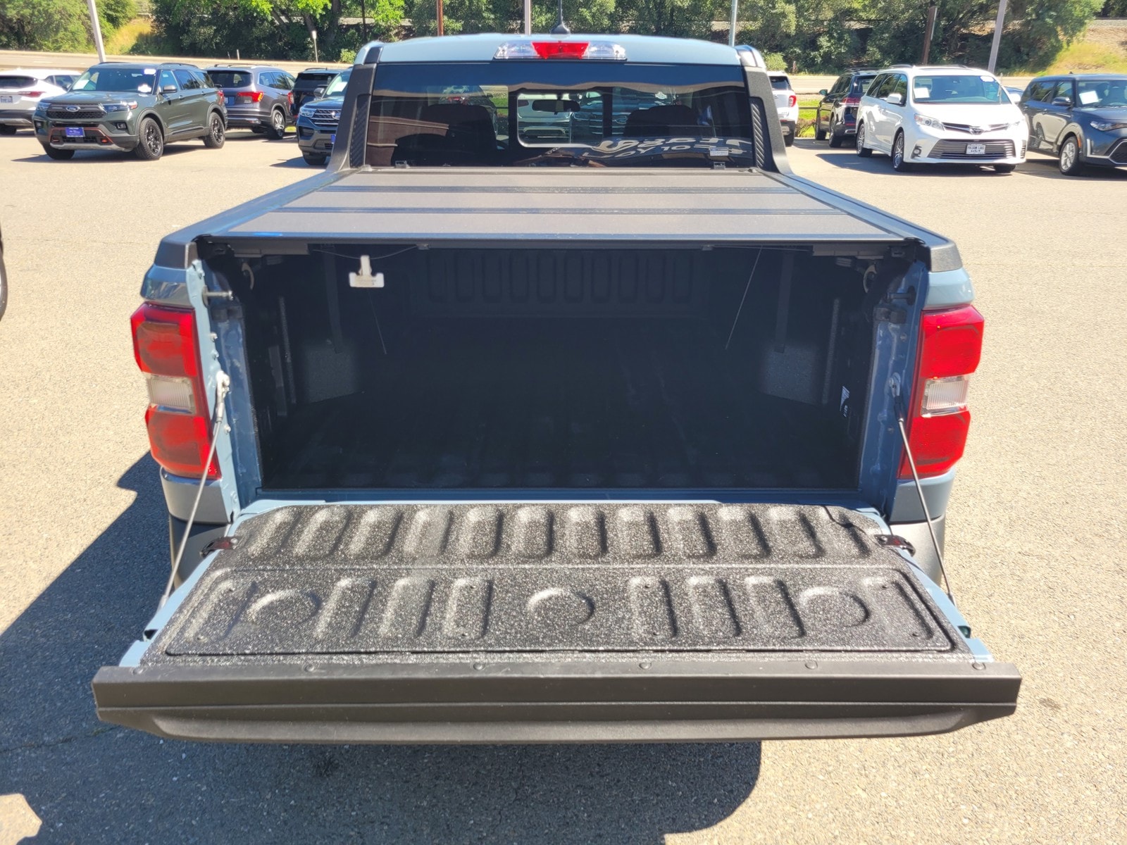 2024 Ford Maverick LARIAT photo 3