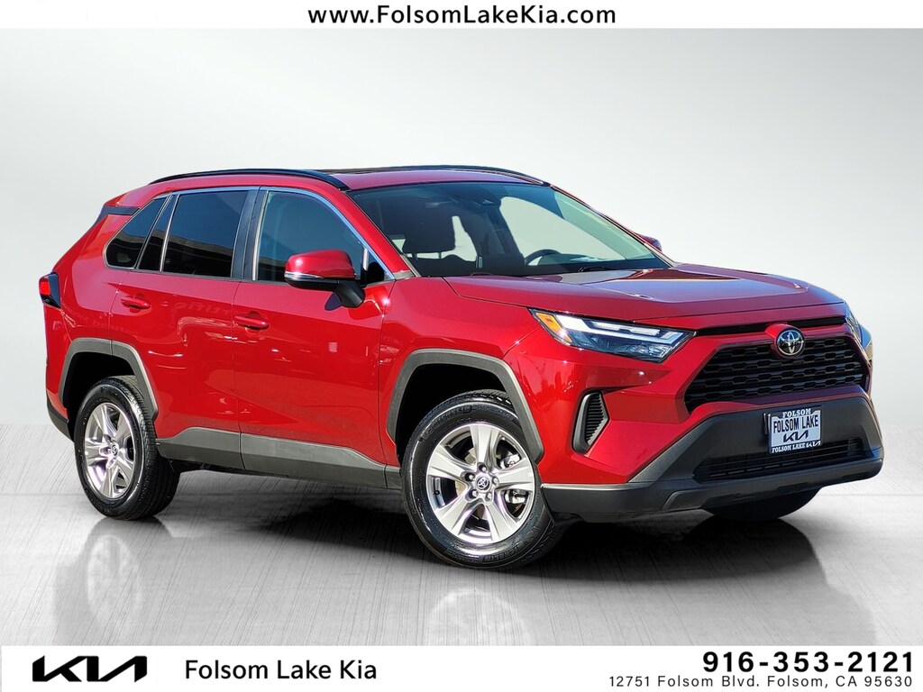 Used 2022 Toyota RAV4 XLE SUV
