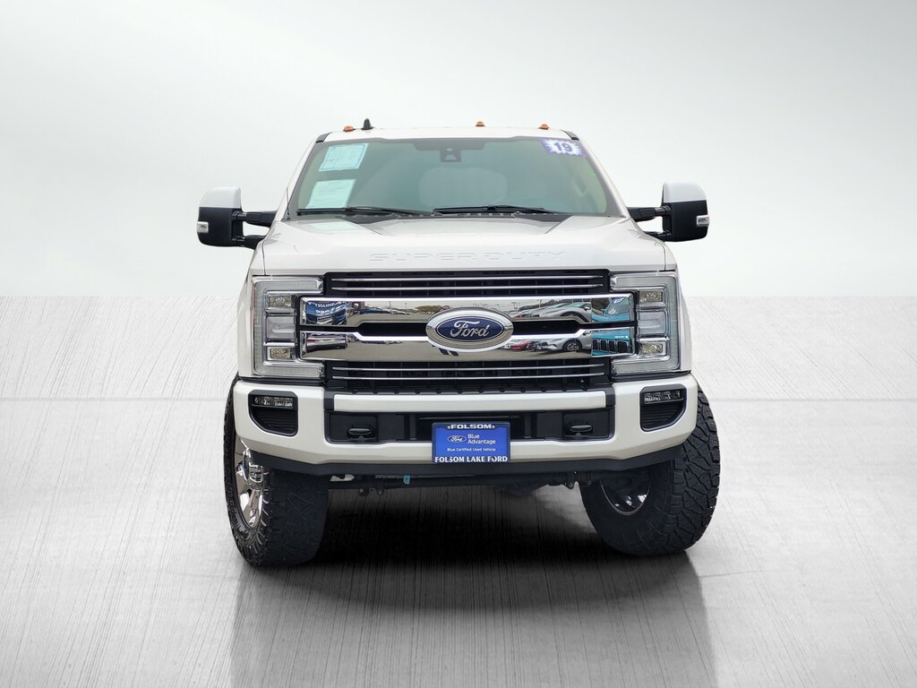 Used 2019 Ford F-350 LARIAT Truck Crew Cab