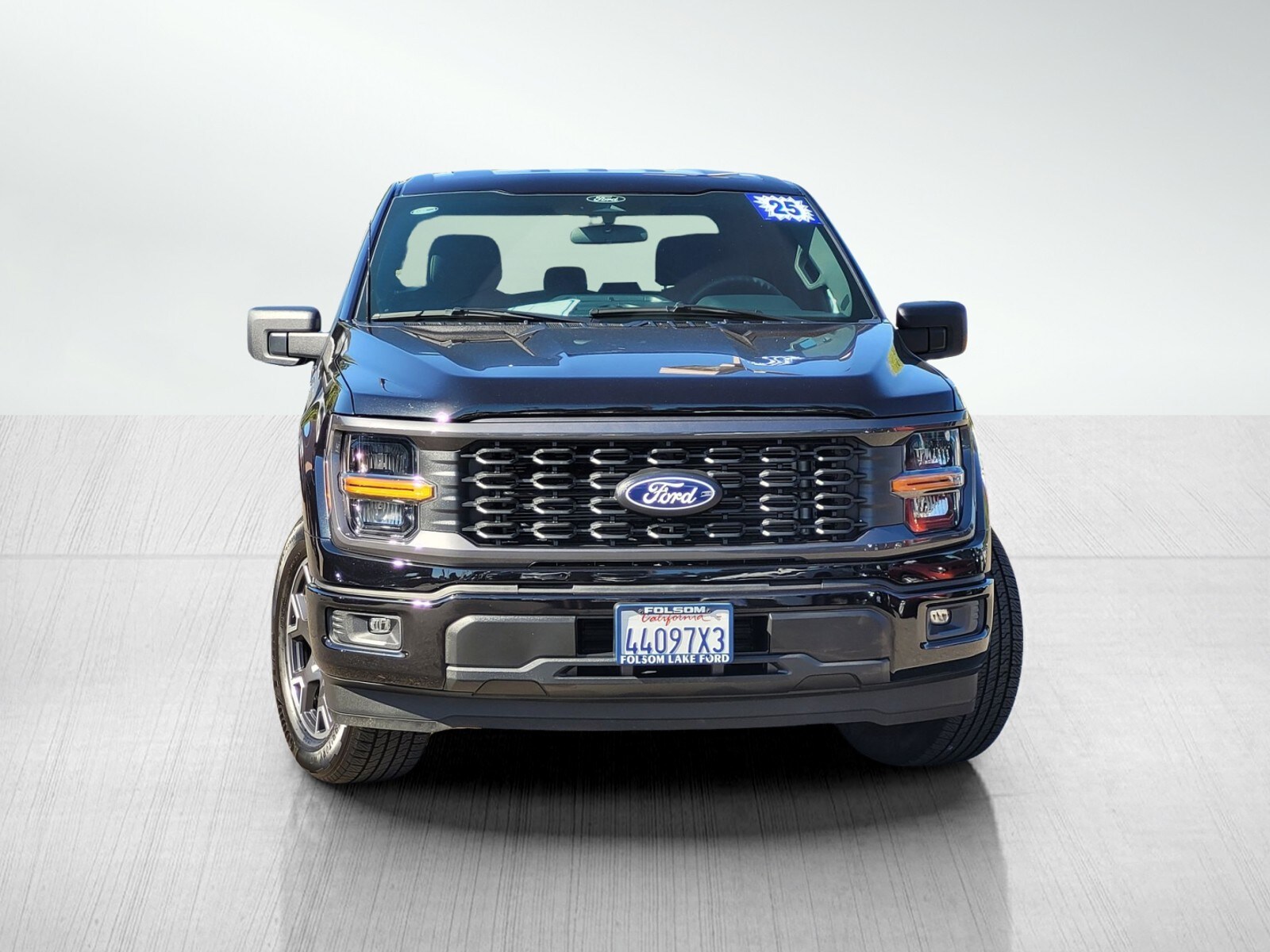 2025 Ford F-150 STX photo 2