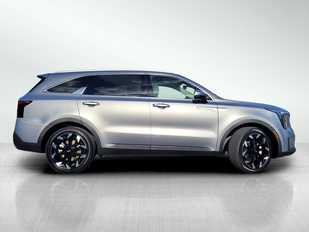 Certified 2025 Kia Sorento EX SUV