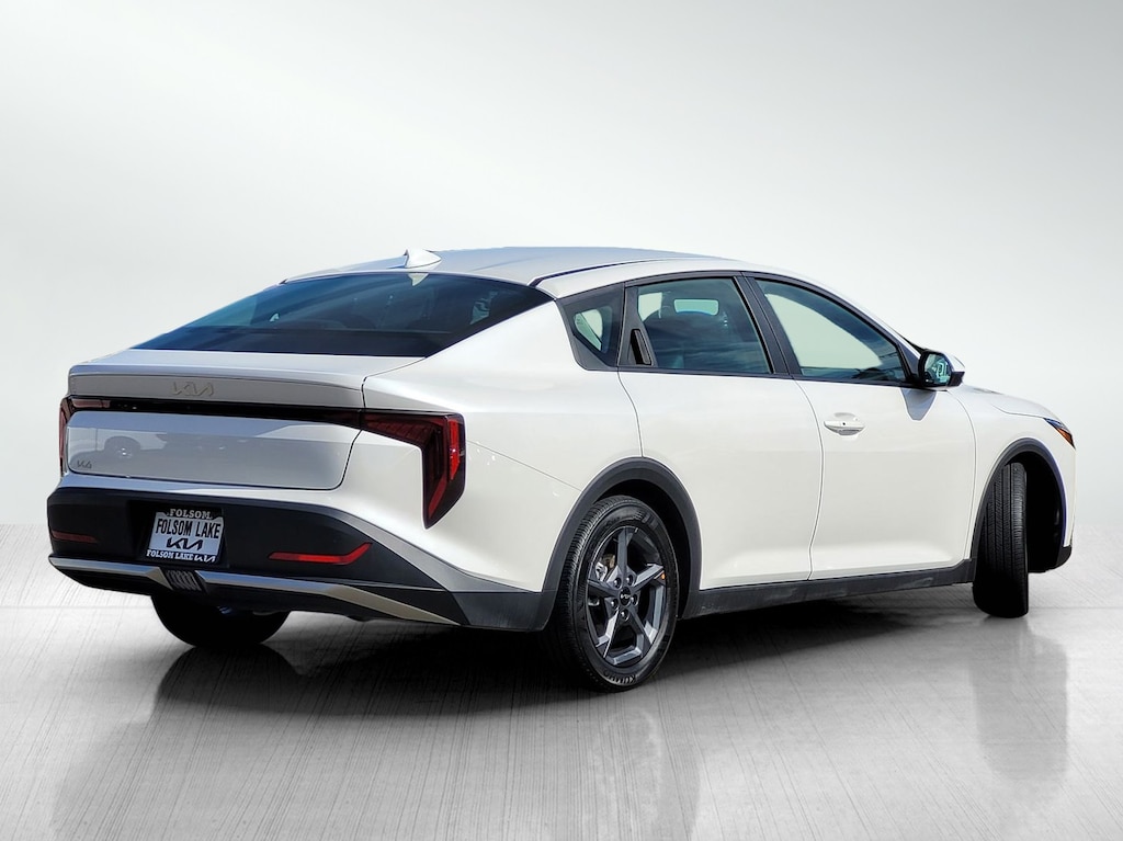 Certified 2025 Kia K4 LXS Sedan