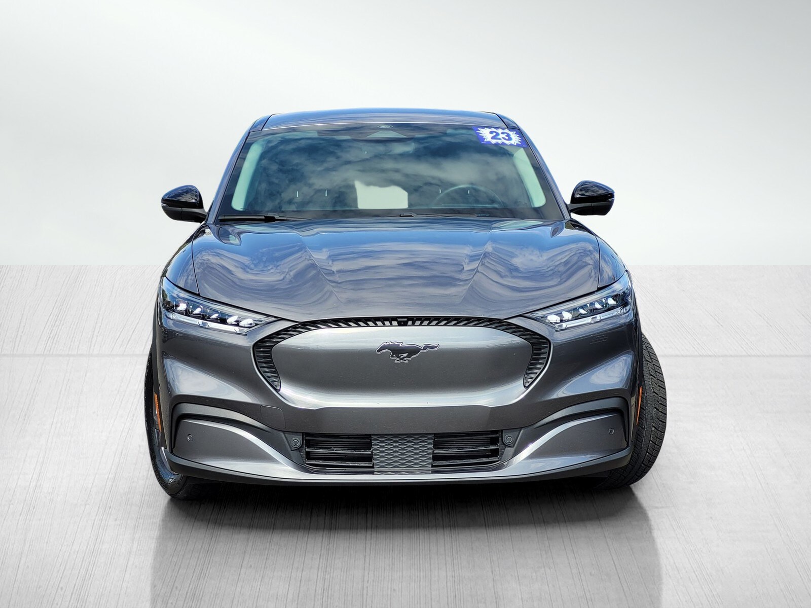2023 Ford Mustang Mach-E Select photo 2