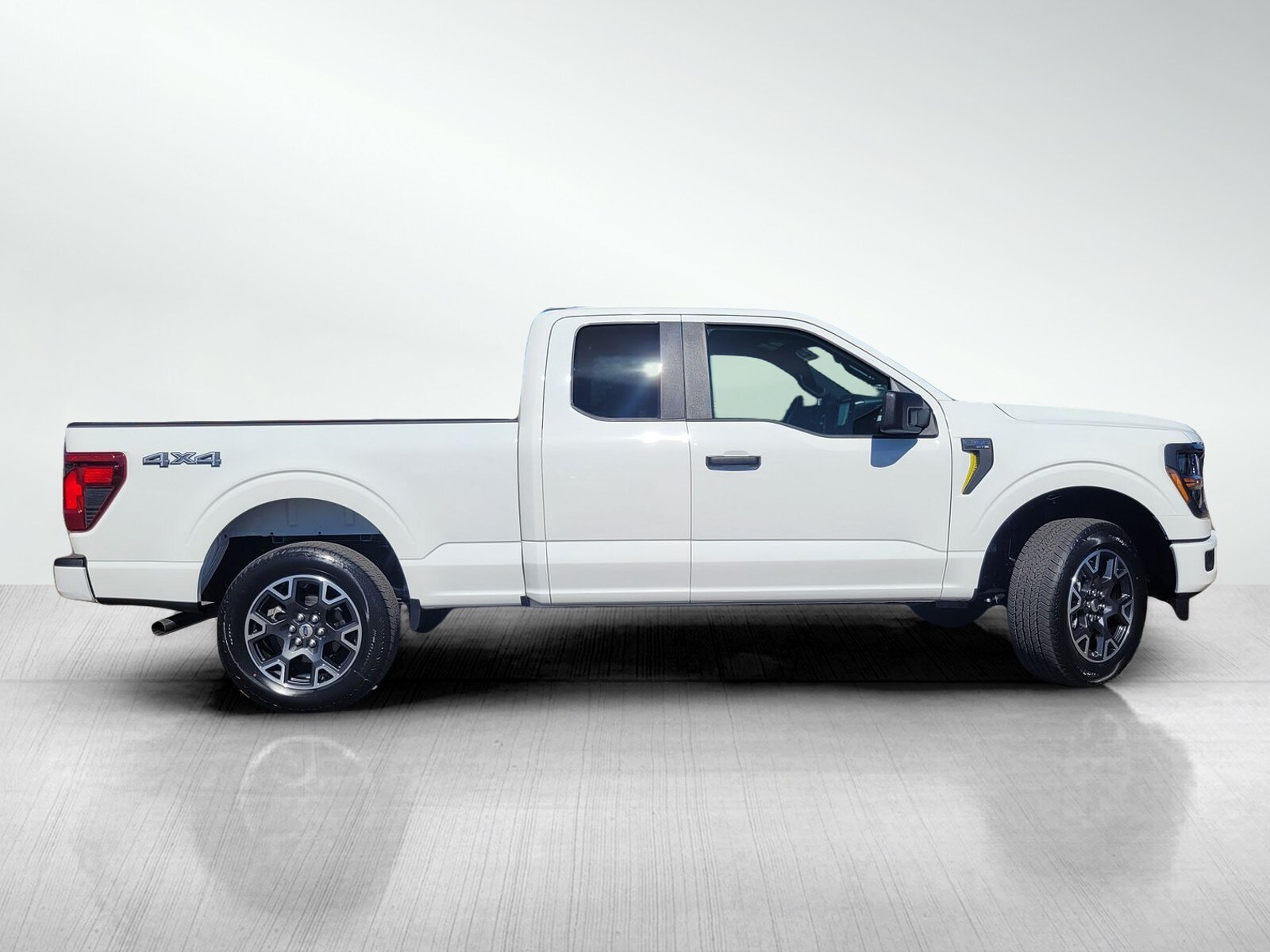 2025 Ford F-150 STX photo 3
