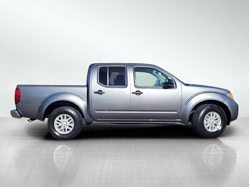 Used 2016 Nissan Frontier SV Truck Crew Cab