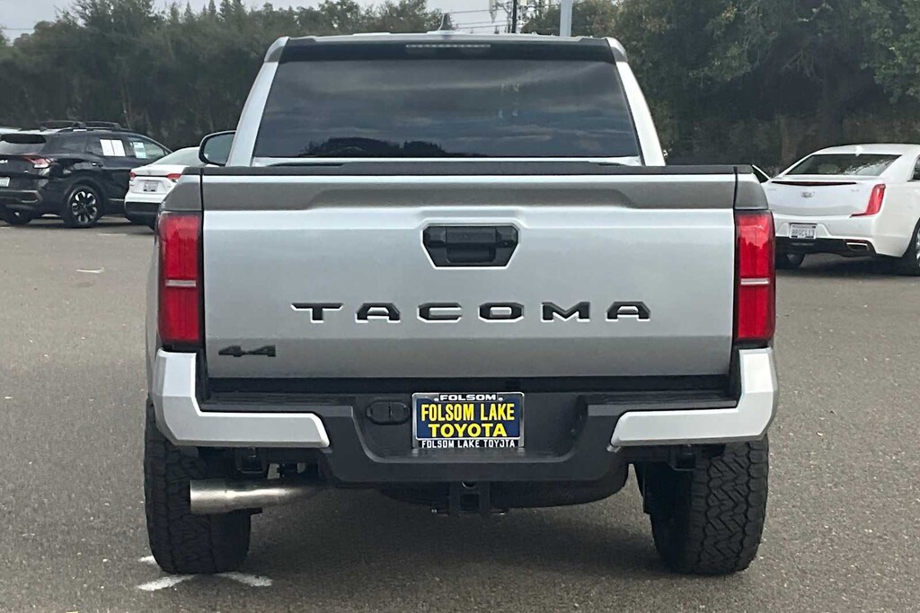 New 2025 Toyota Tacoma SR5 Truck Double Cab