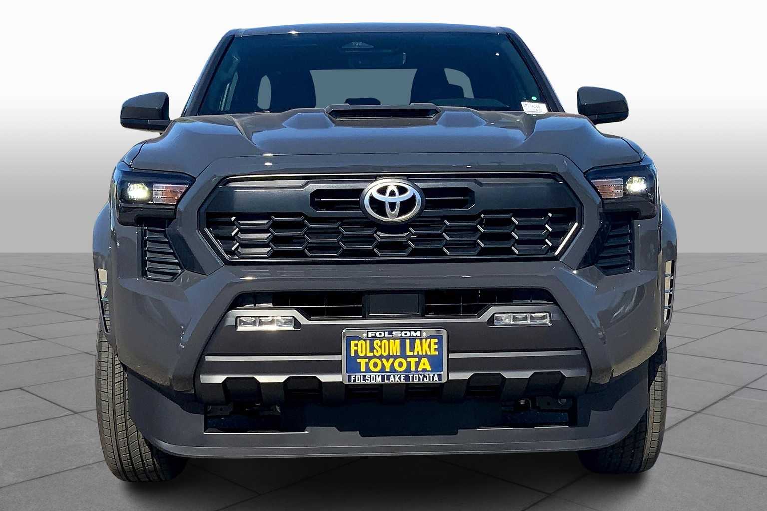 2025 Toyota Tacoma TRD Sport Double Cab photo 3