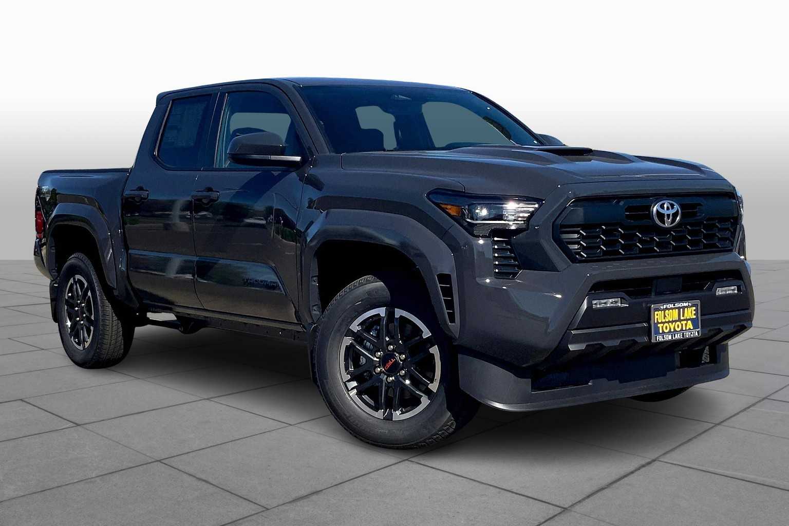 2025 Toyota Tacoma TRD Sport Double Cab photo 2