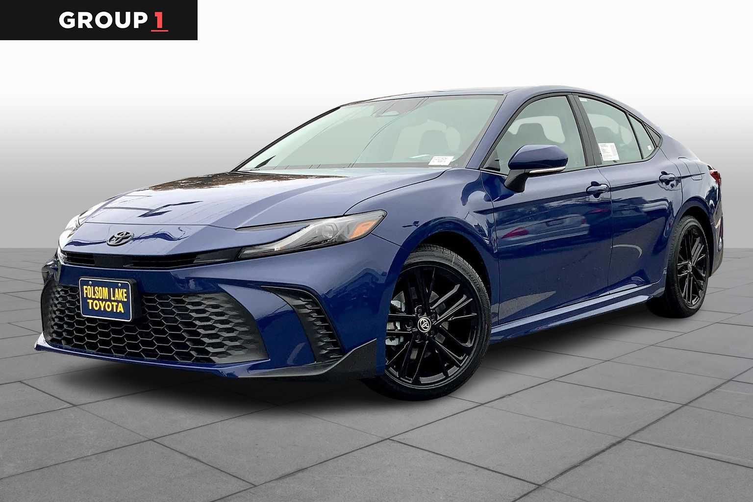 2026 Toyota Camry SE's photo