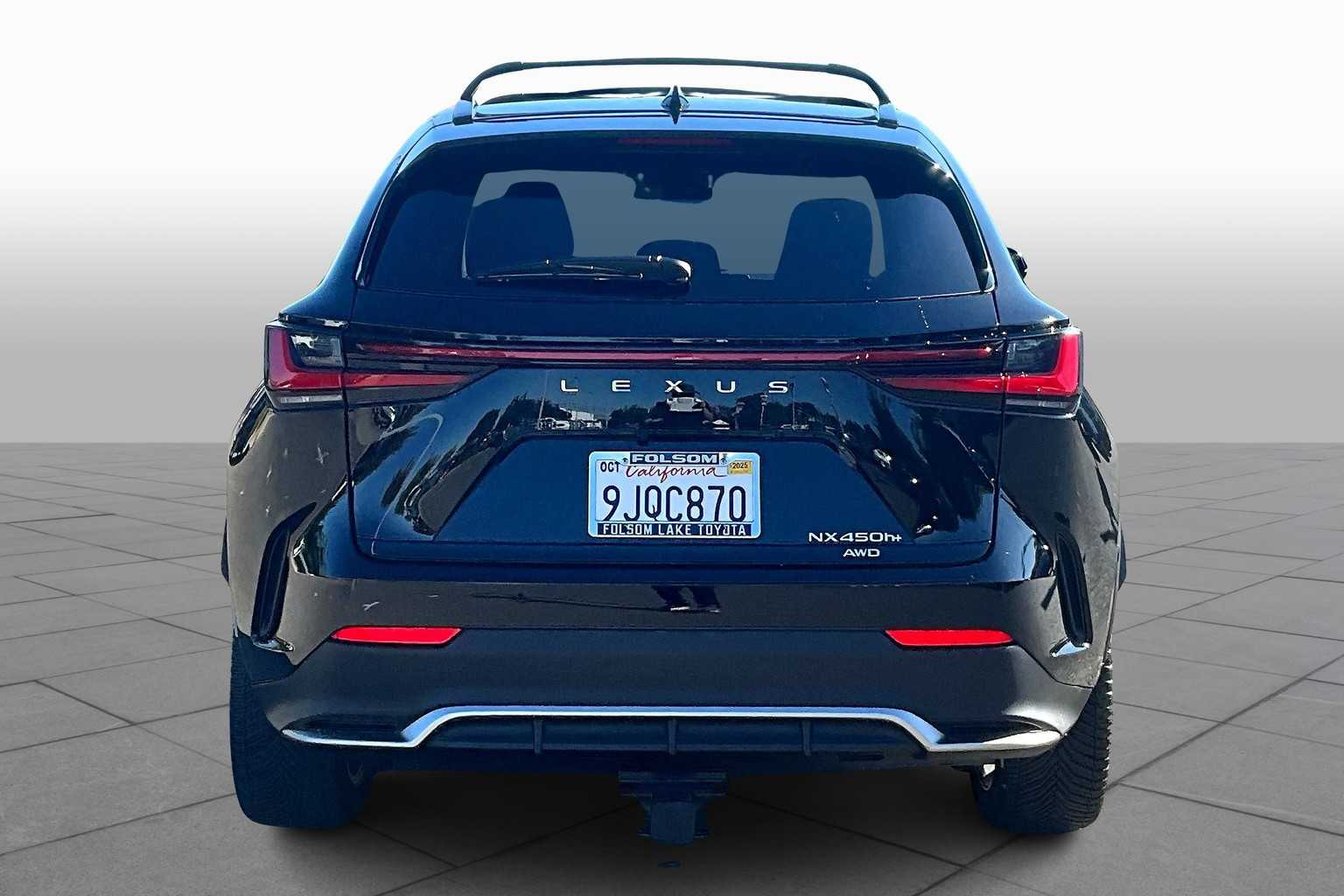 2024 Lexus NX 350 F SPORT Handling photo 4