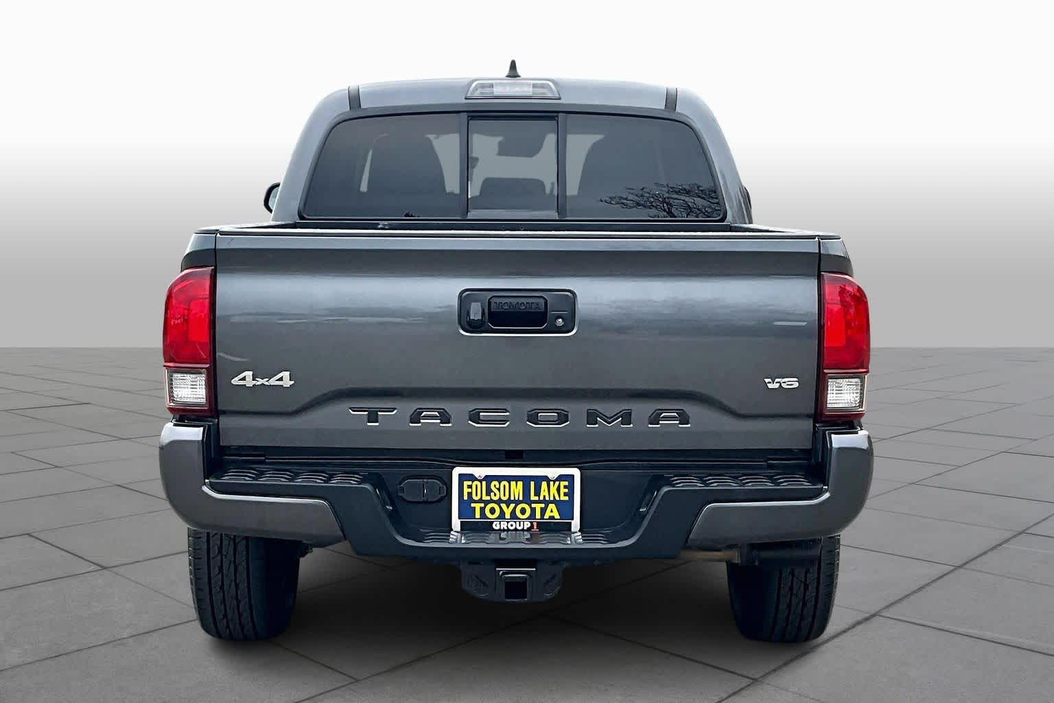 2023 Toyota Tacoma SR Double Cab V6 photo 4