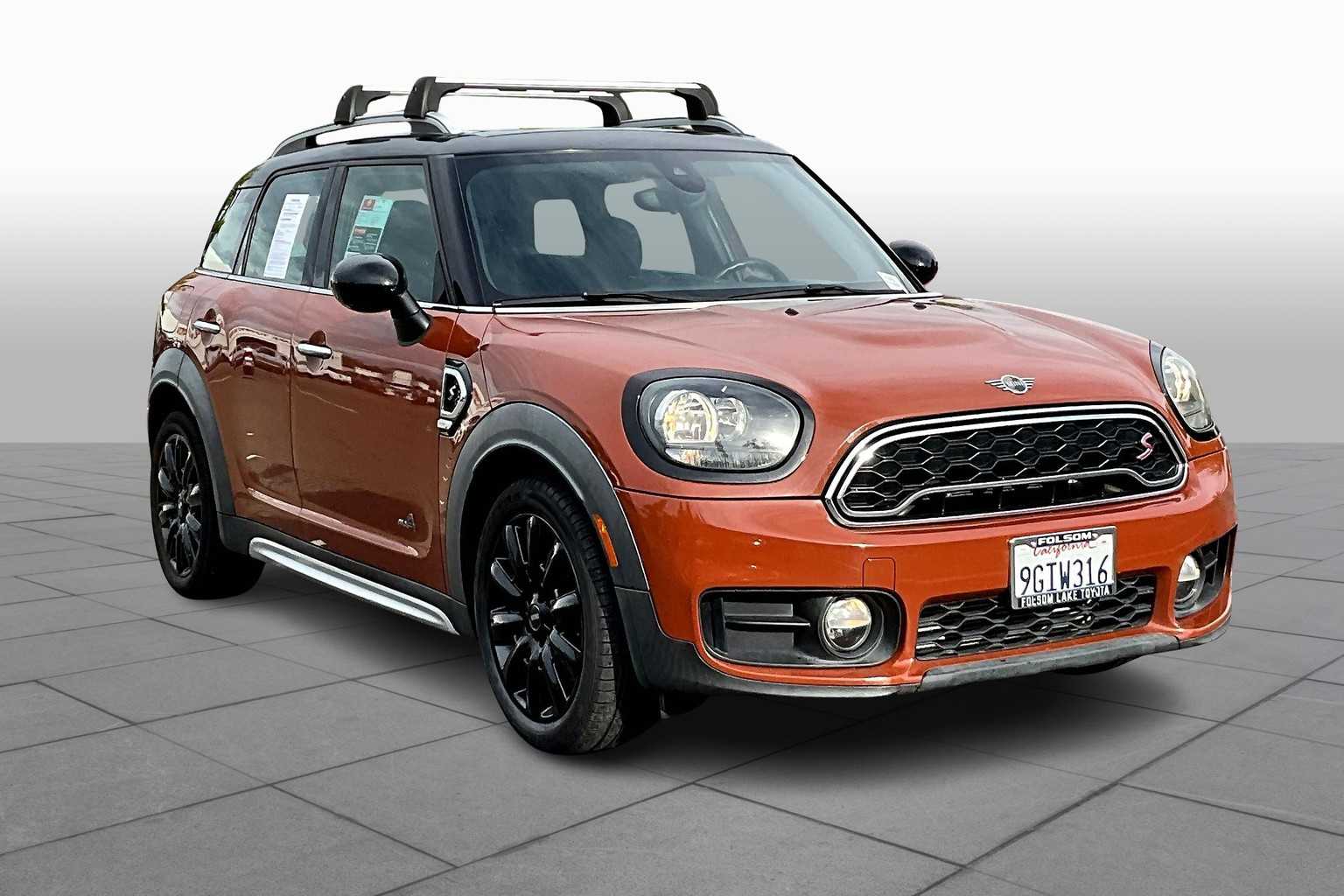 2019 Mini Countryman S ALL4 photo 2