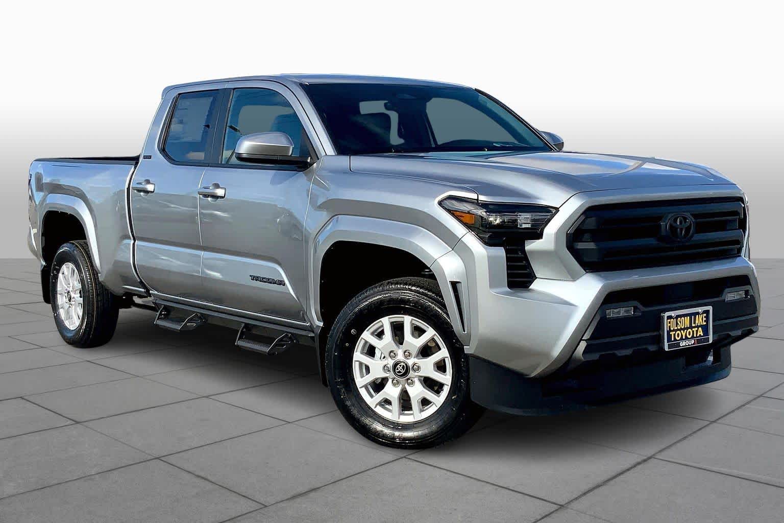 2026 Toyota Tacoma SR5 photo 2