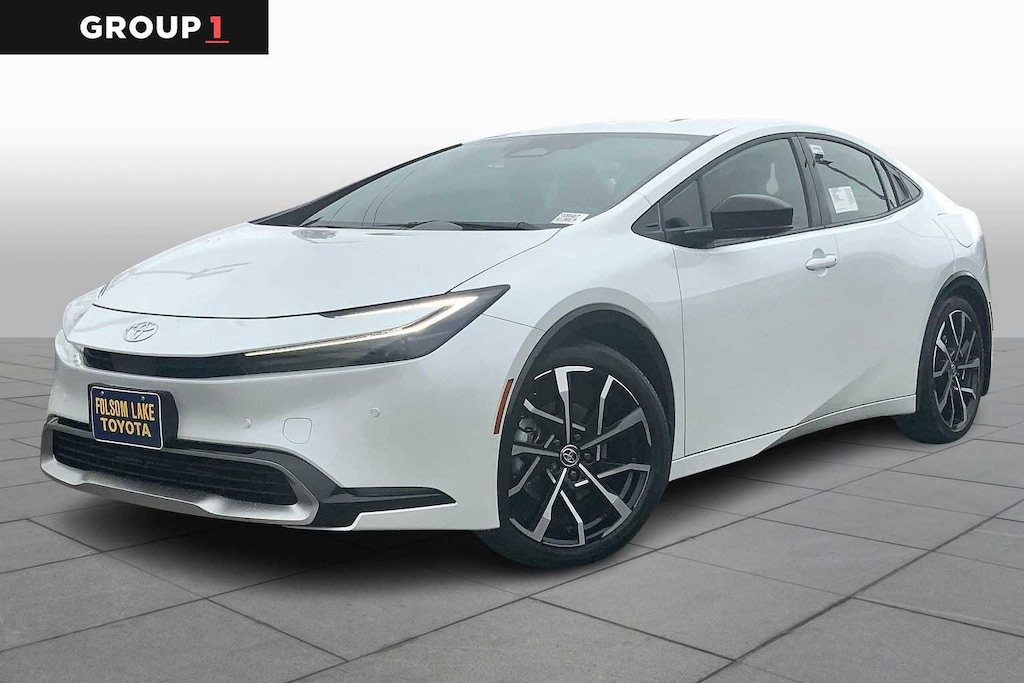 New 2026 Toyota Prius Plug-In Hybrid XSE Hatchback